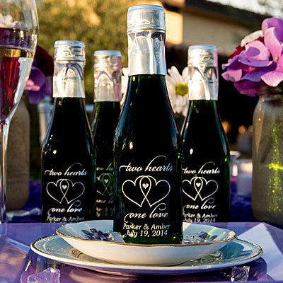 Two Hearts One Love Etched Favor / 6 btl set